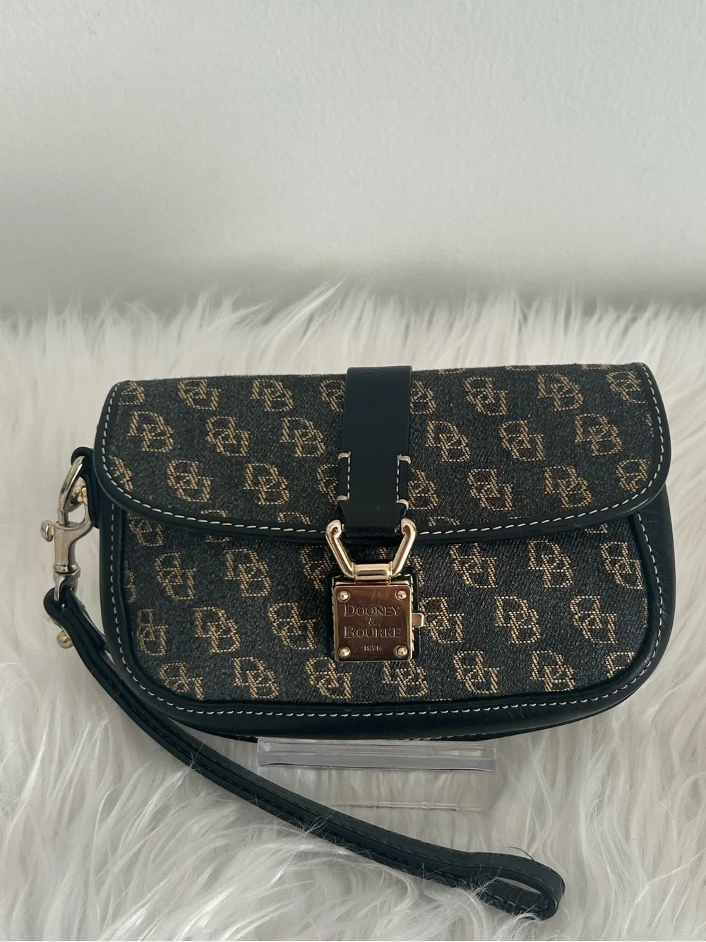 Dooney & Bourke Signature DB Canvas Leather Wristlet Clutch Bag Brown Black